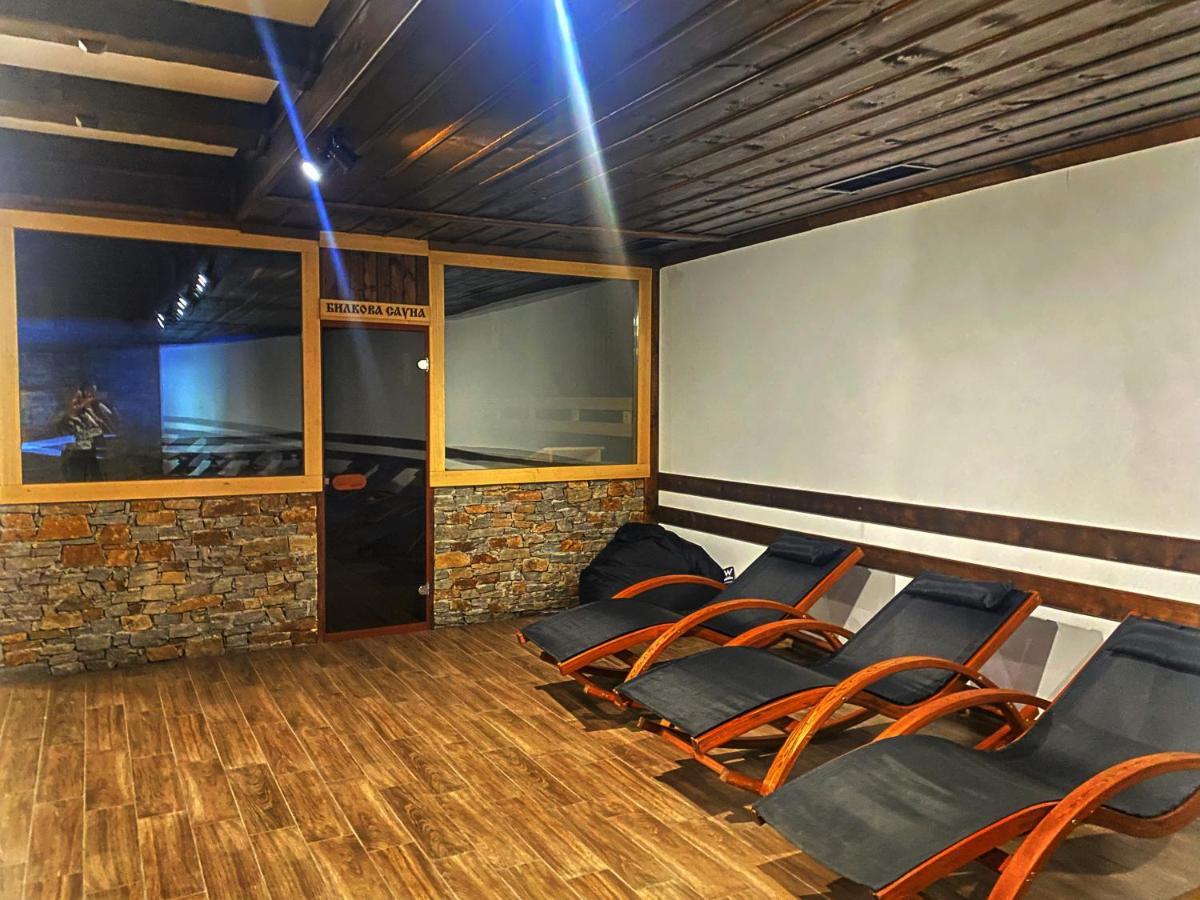 Hotel Leshten Extérieur photo