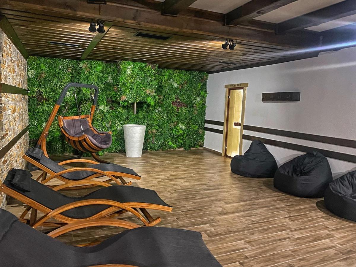 Hotel Leshten Extérieur photo