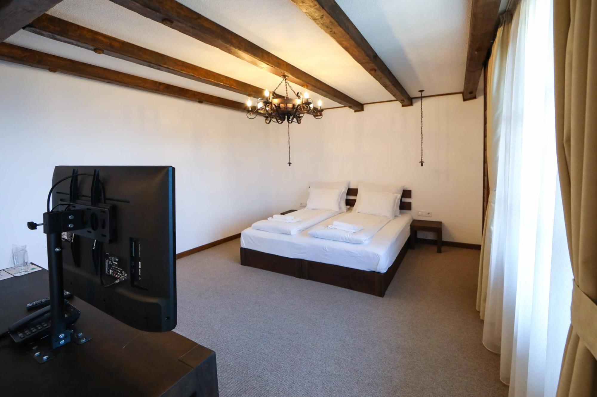 Hotel Leshten Chambre photo