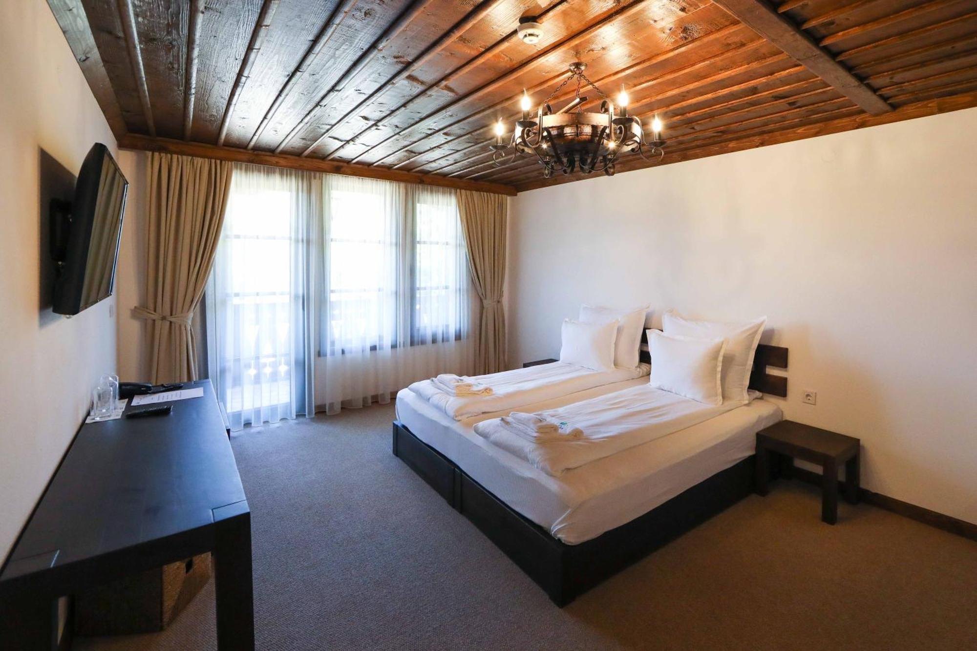 Hotel Leshten Chambre photo